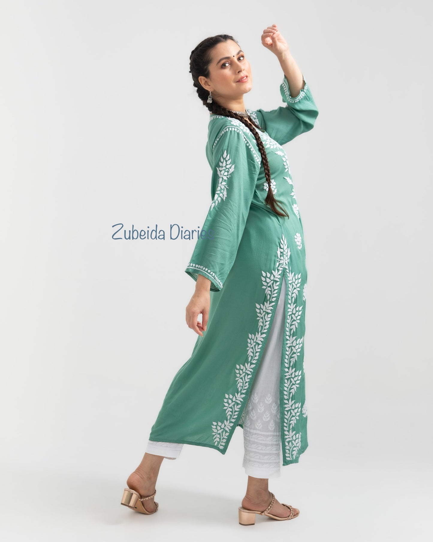 Nazakat Modal Kurta in Sage Green