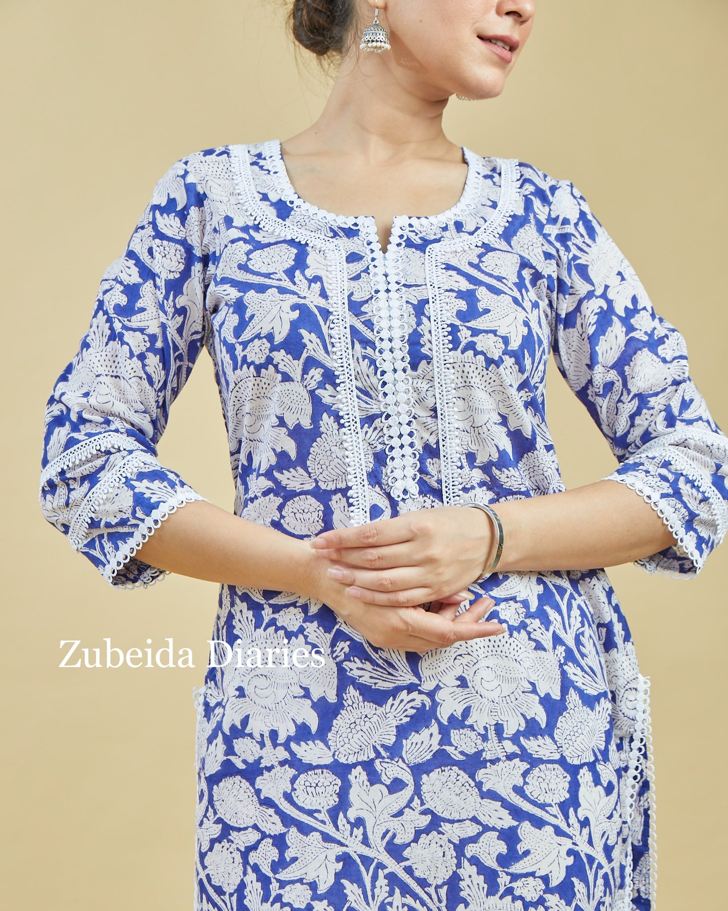 Kyra Lace Kurta Pants Set
