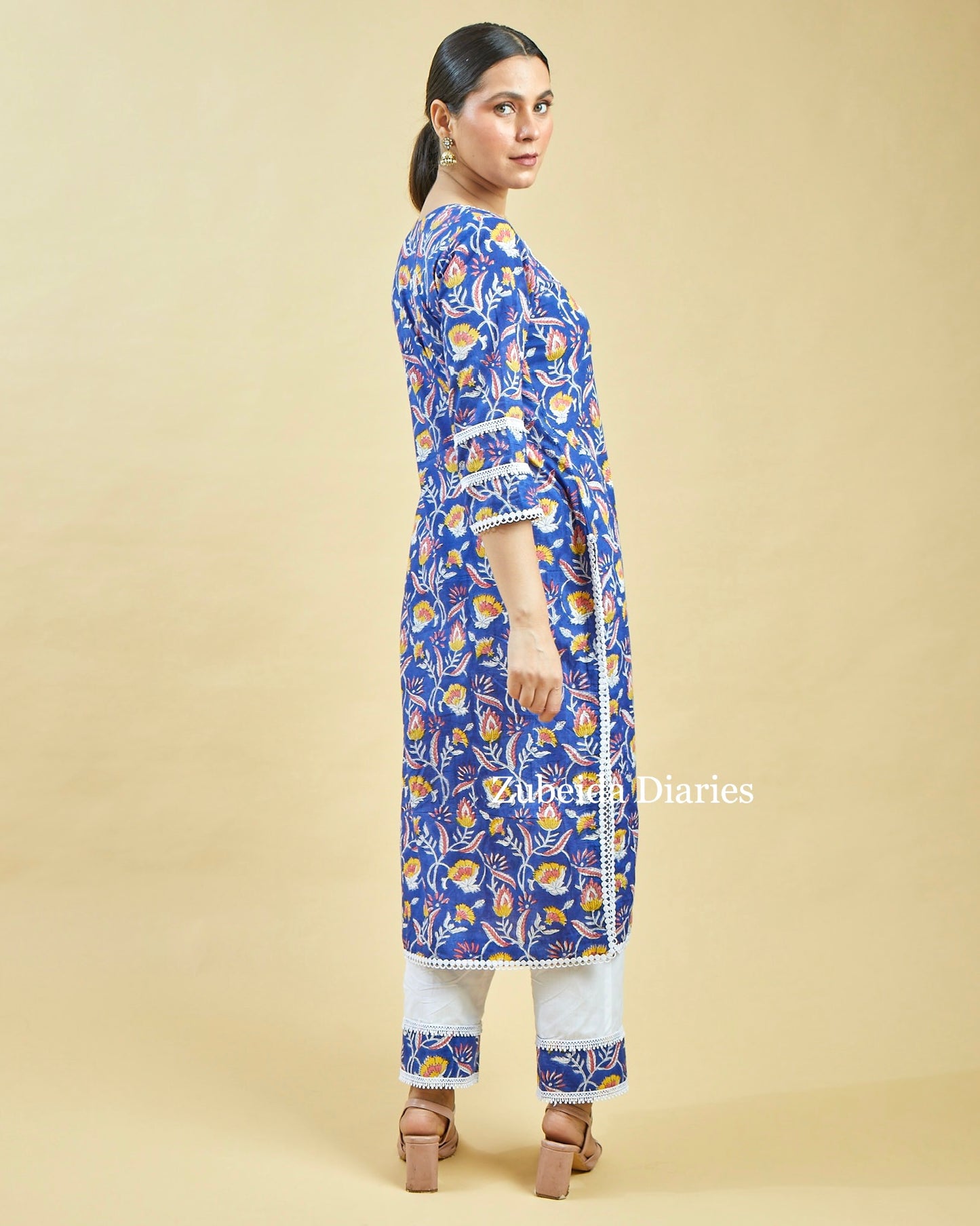 Kyra Lace Kurta Pants Set