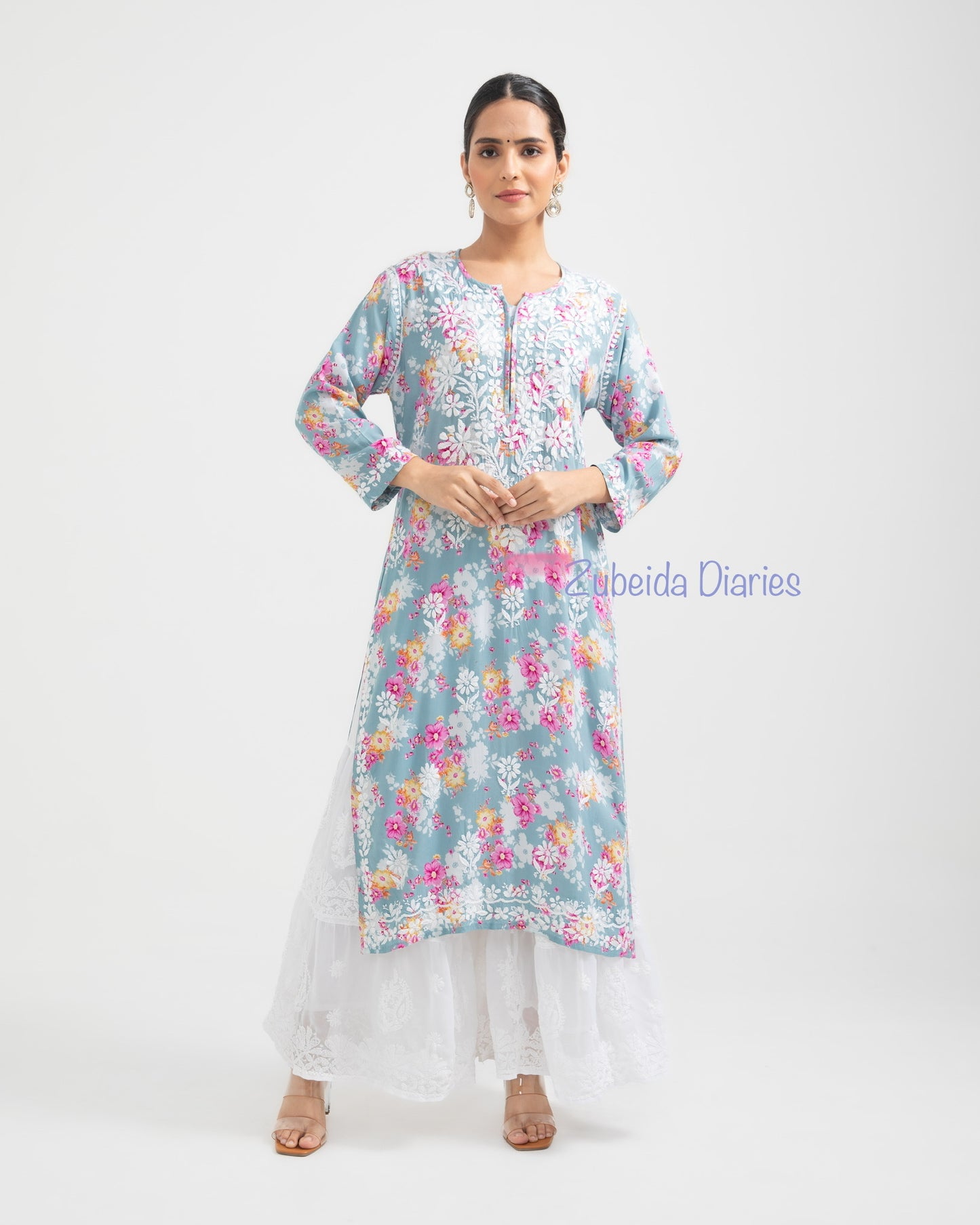 Maahru Modal Kurta