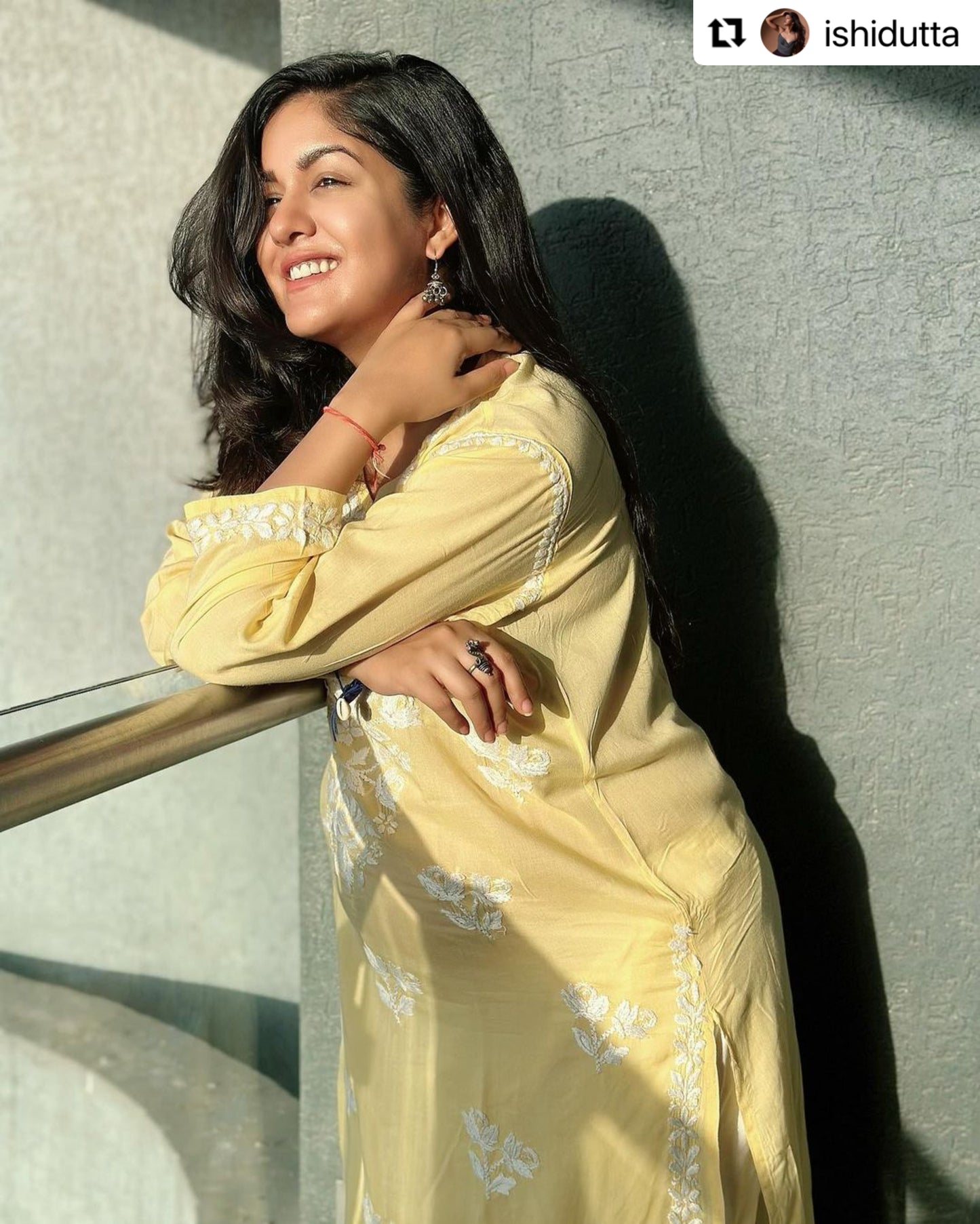 Ishita Dutt Seth in Nazakat Rose Modal Kurta