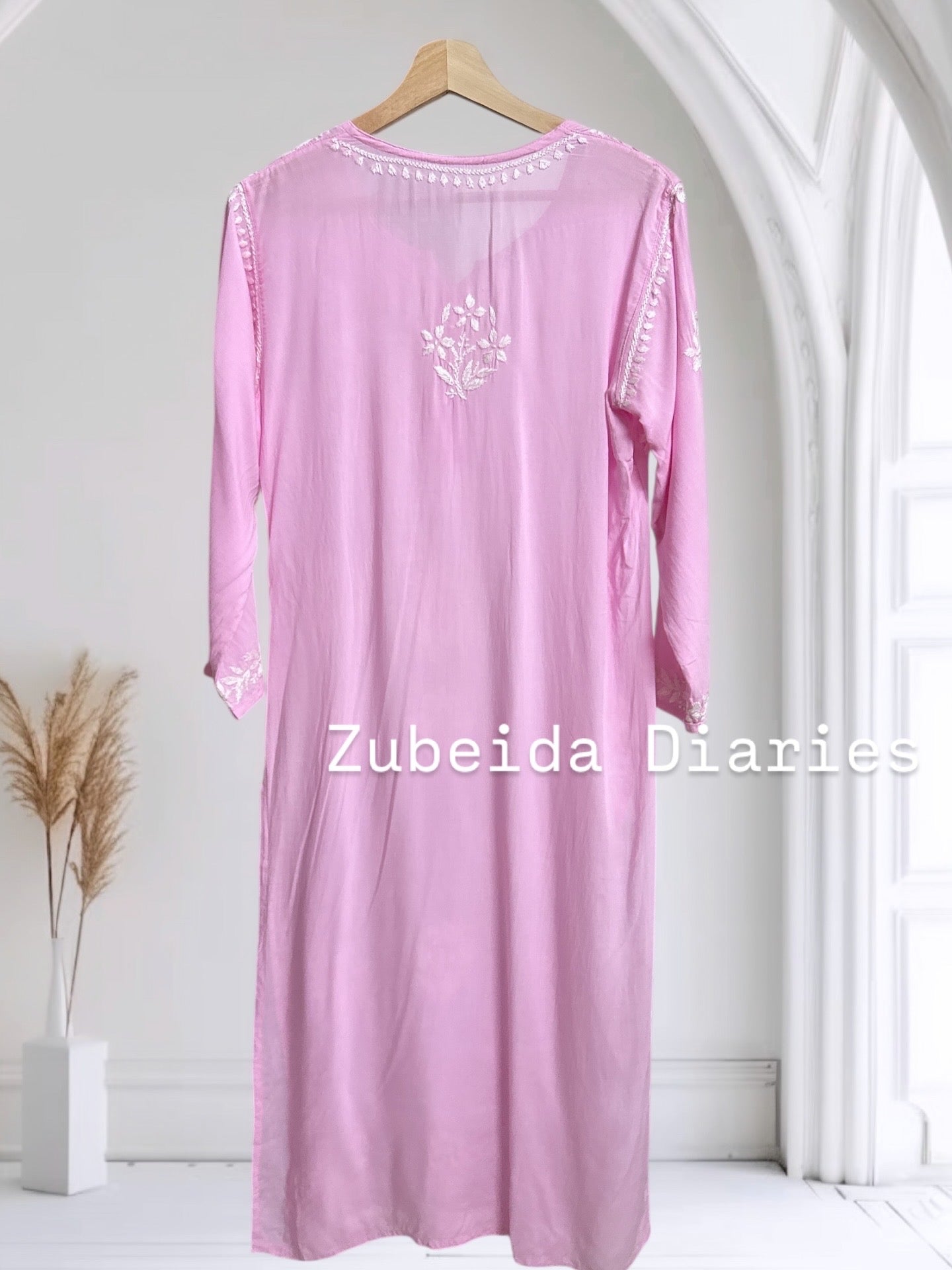 Nazakat Modal Kurta~Pink