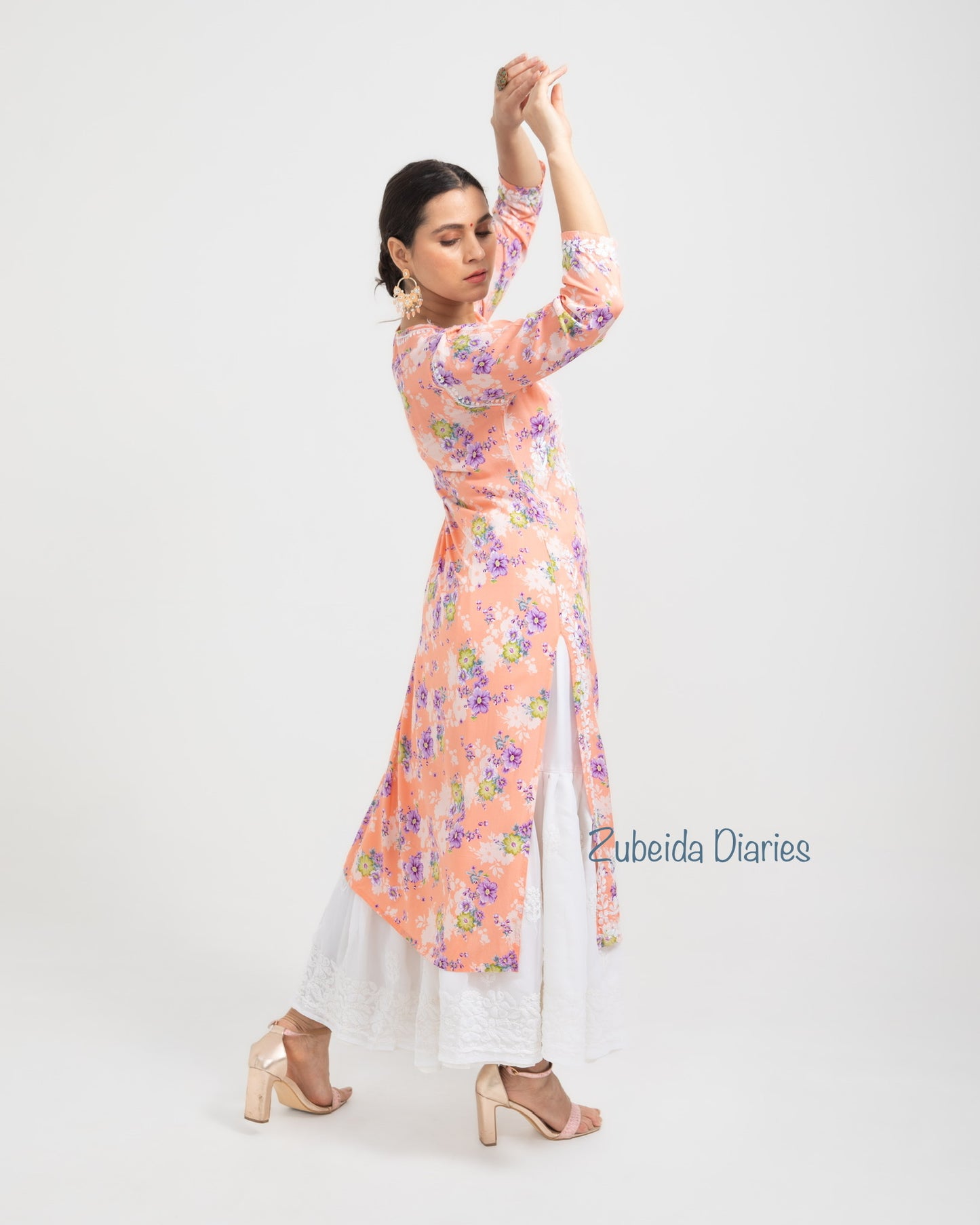 Maahru Modal Kurta