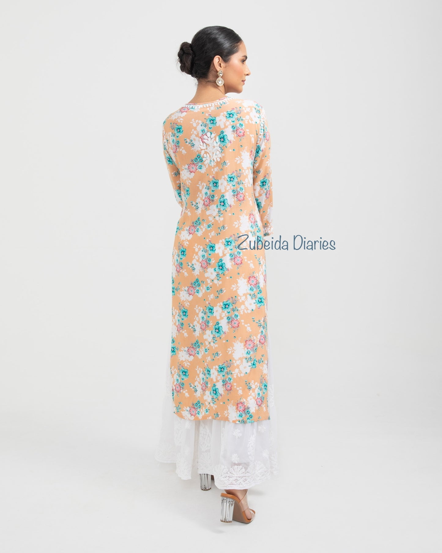 Maahru Modal Kurta