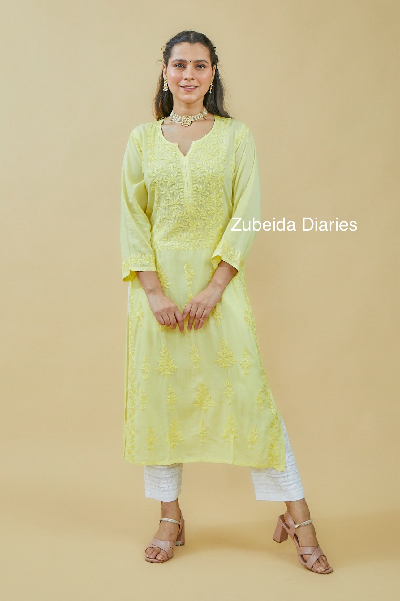 Monotone Modal Kurtas