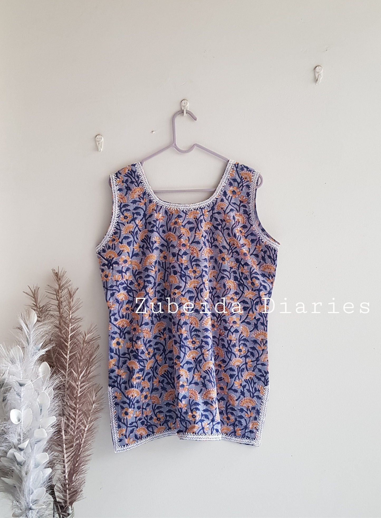 Sleeveless Cotton Lace Top - Blue