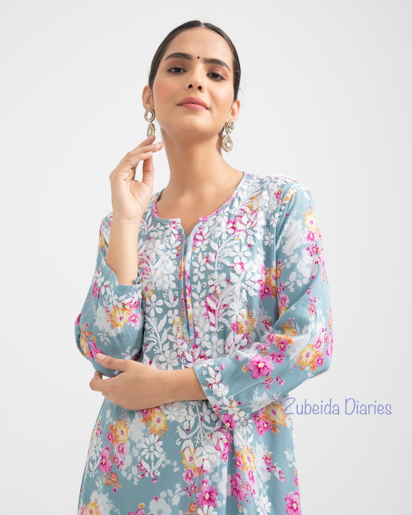Maahru Modal Kurta