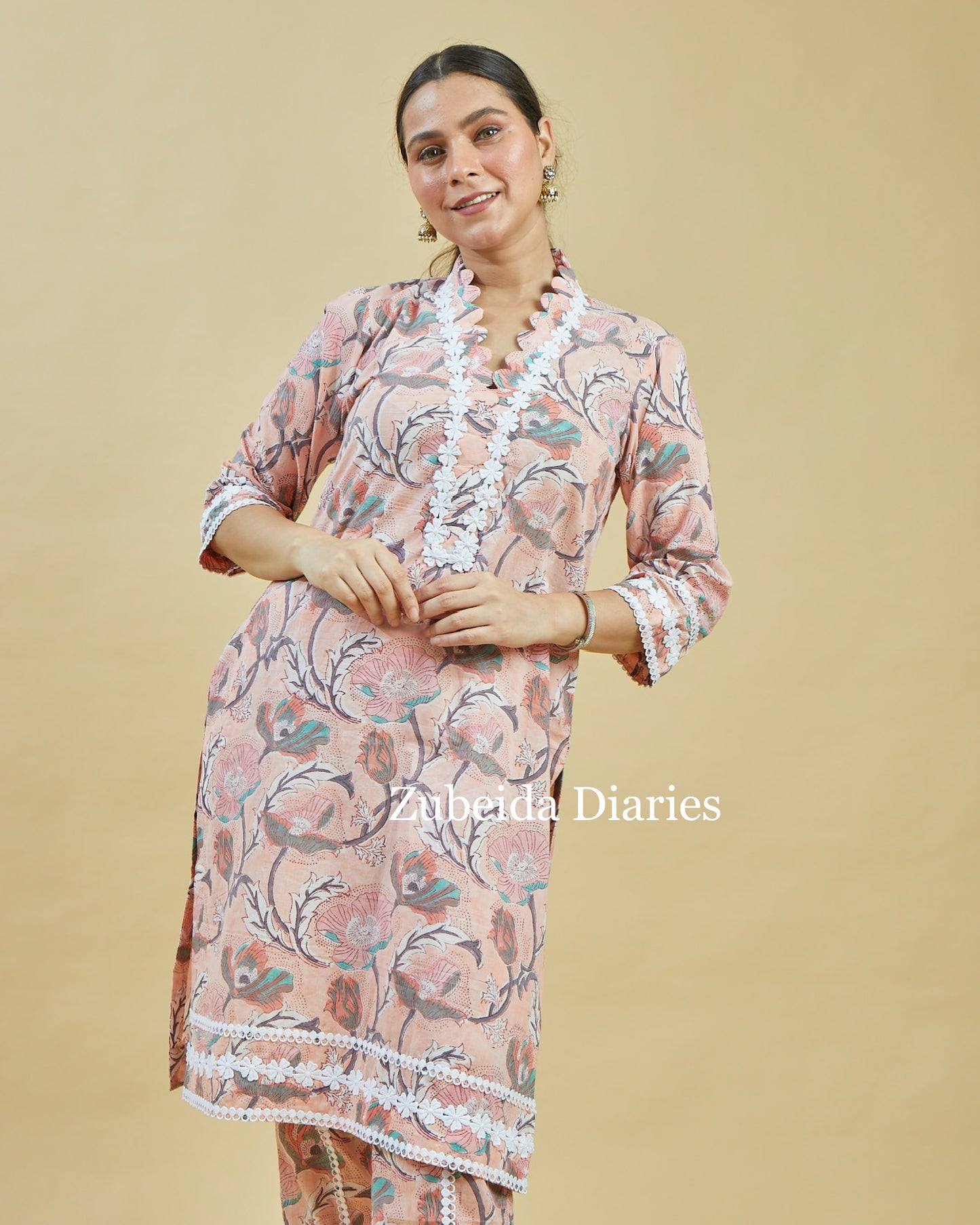 Kyra Lace Cotton Co-ord Set in Peach