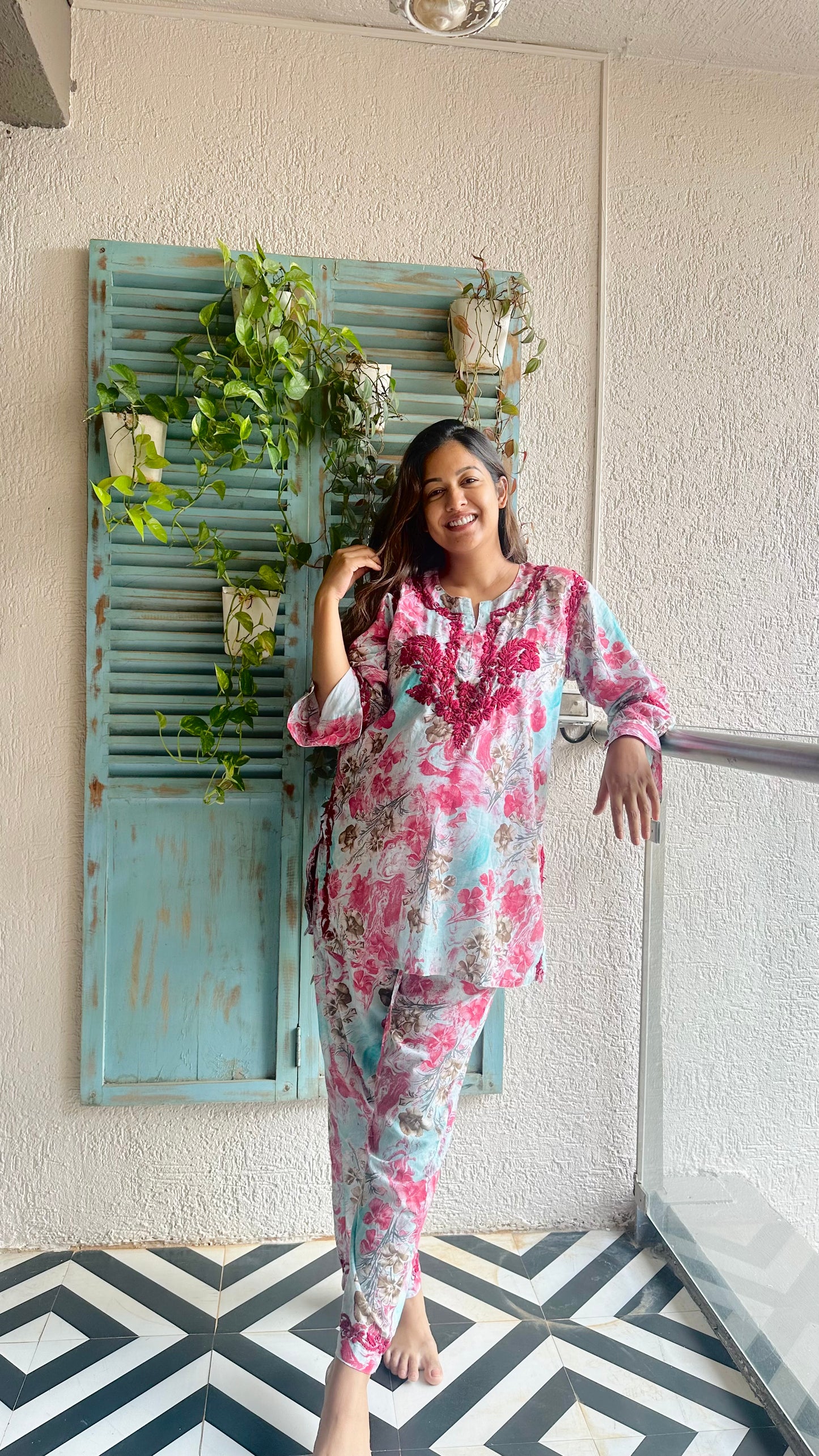 Ishita Dutta in Printed Co-ord Set ~ Dark Pink Embroidery