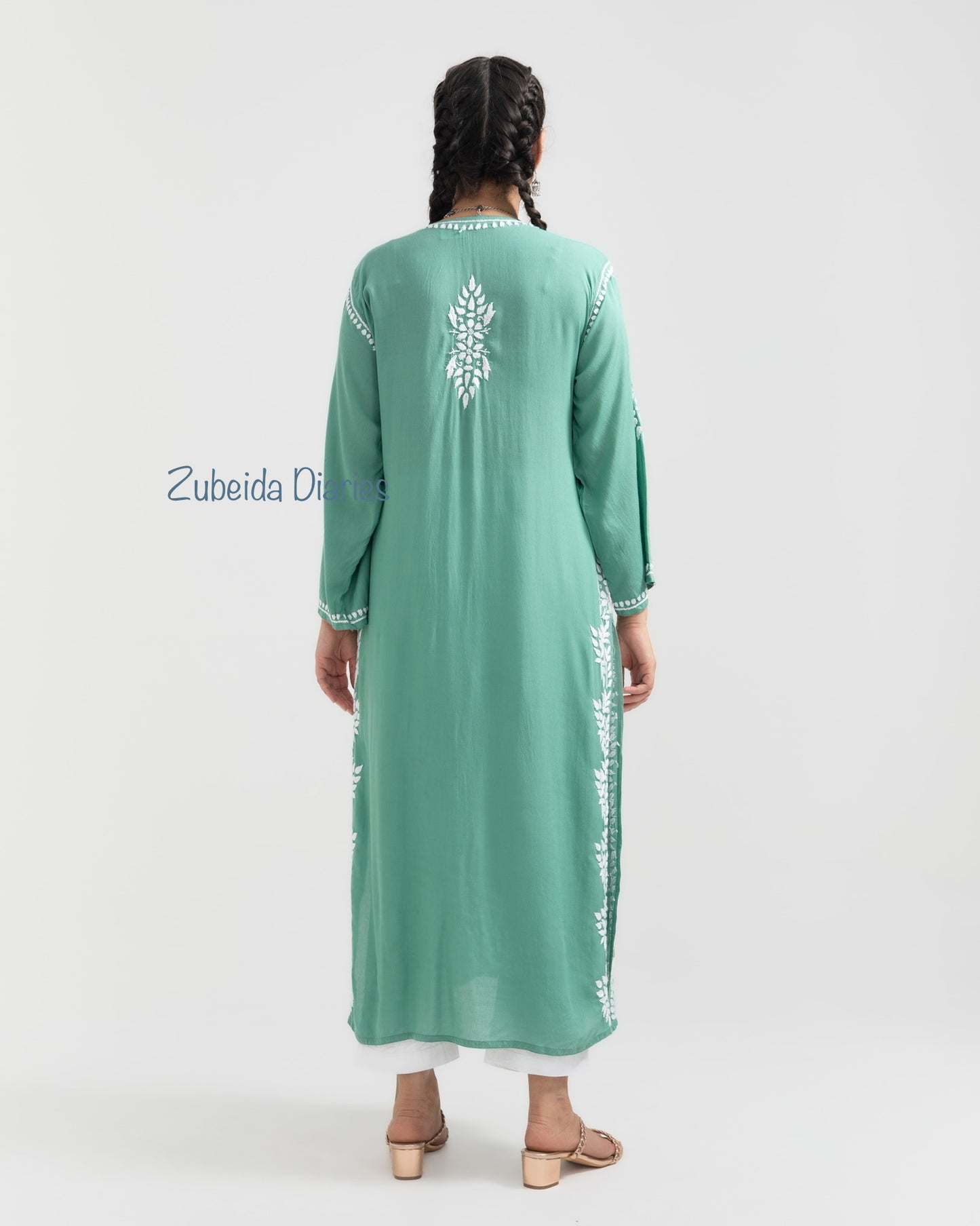 Nazakat Modal Kurta in Sage Green