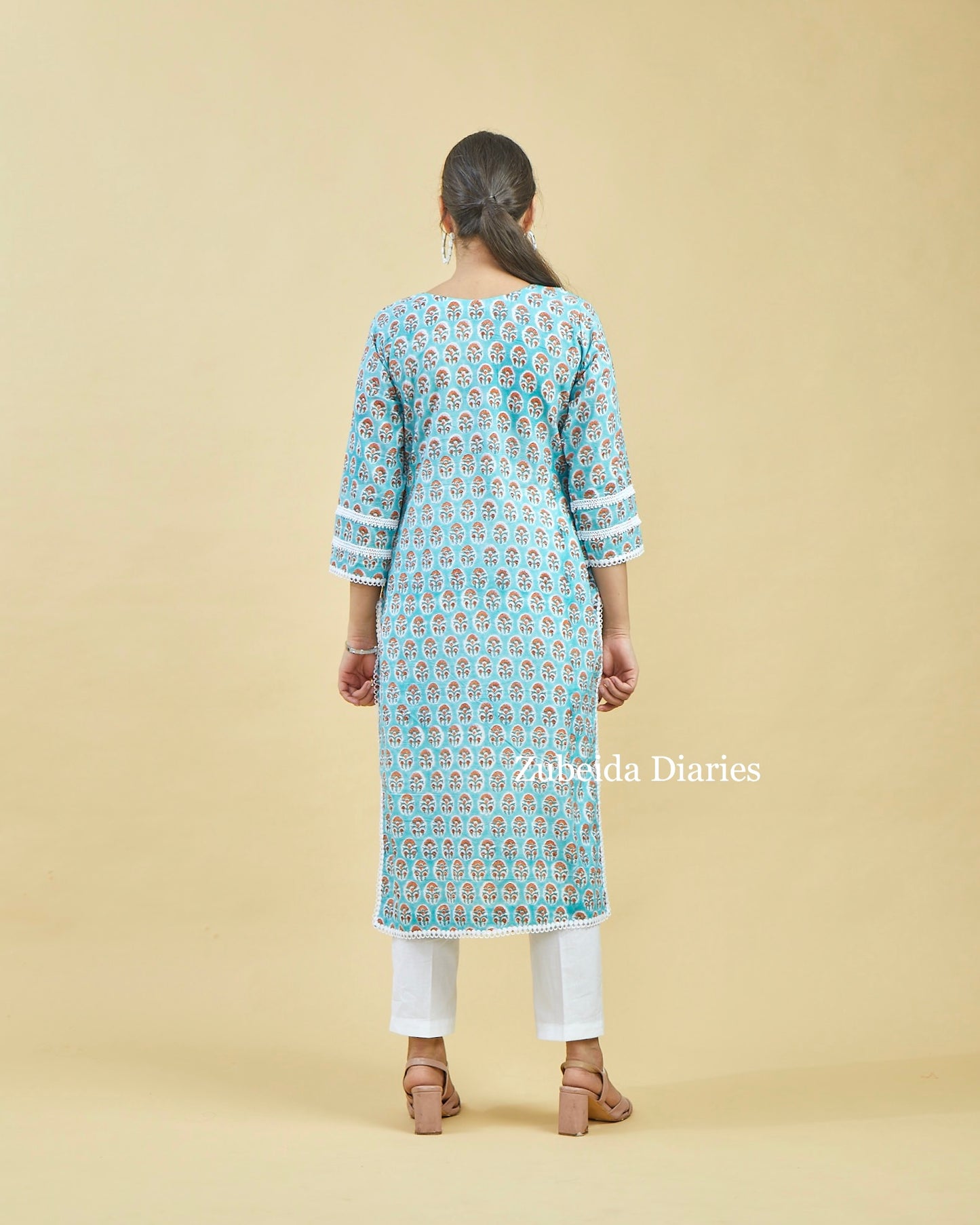 Kyra Lace Kurta