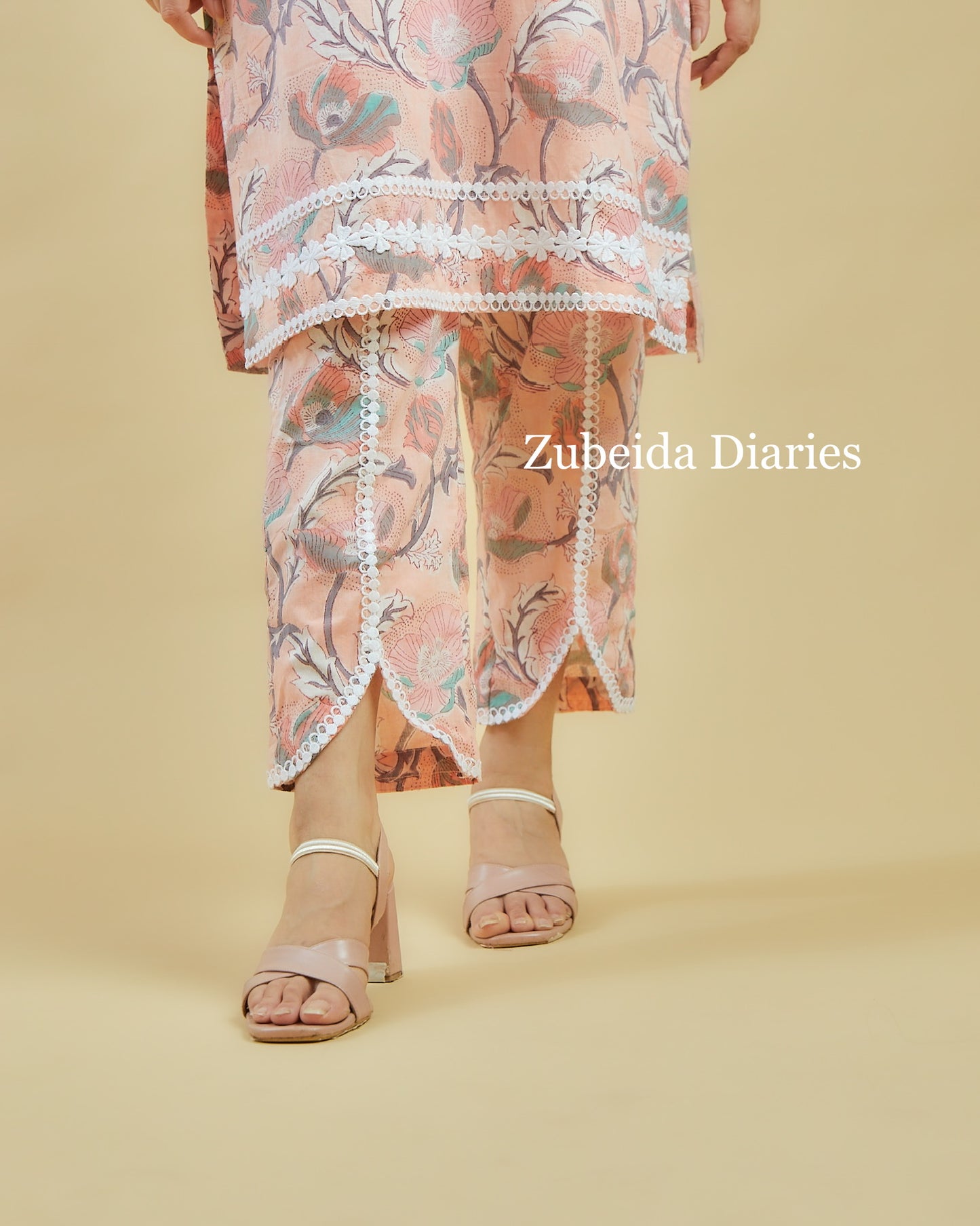 Divyanka Tripathi in Kyra Lace Cotton Co-ord Set