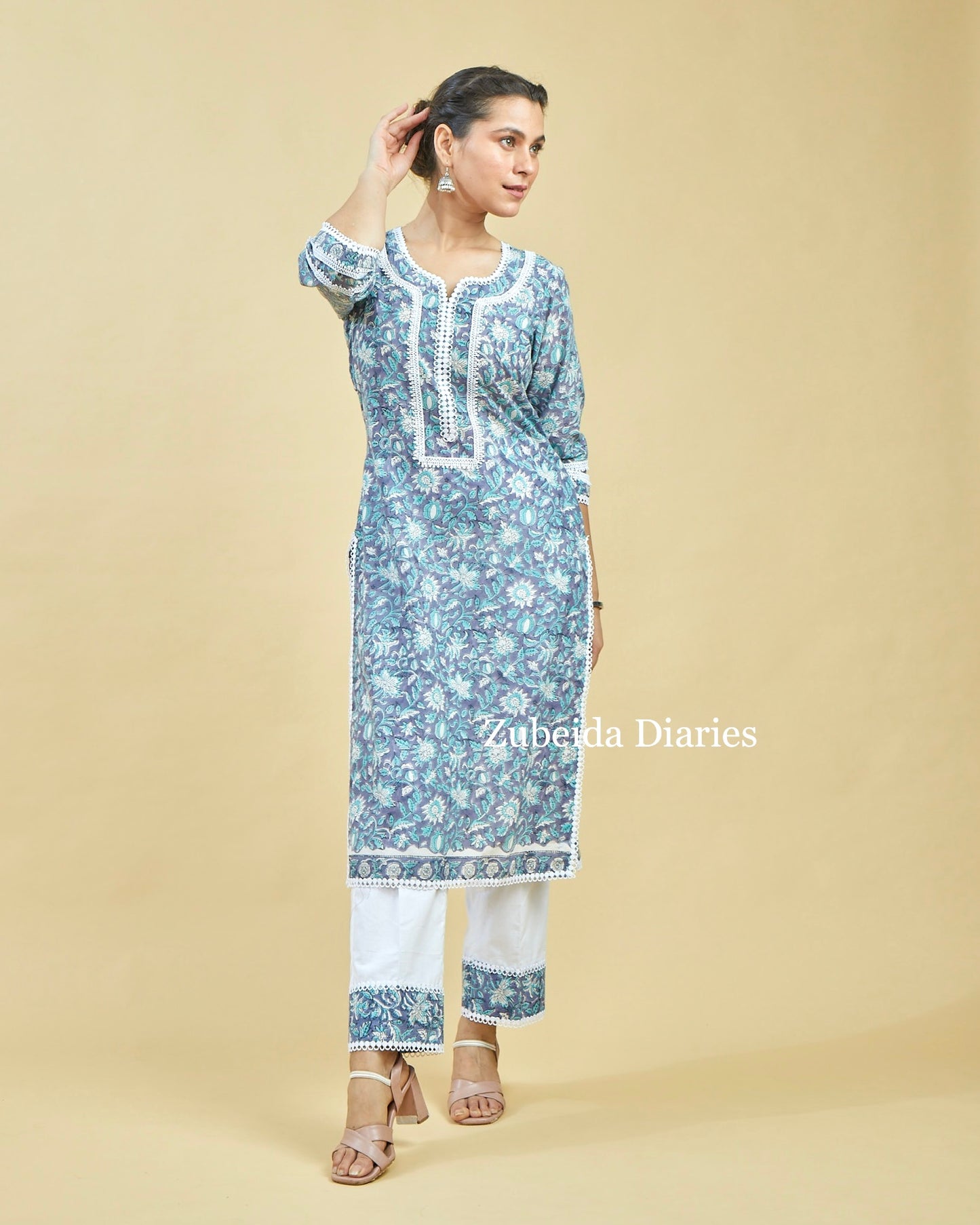 Kyra Lace Kurta Pants Set
