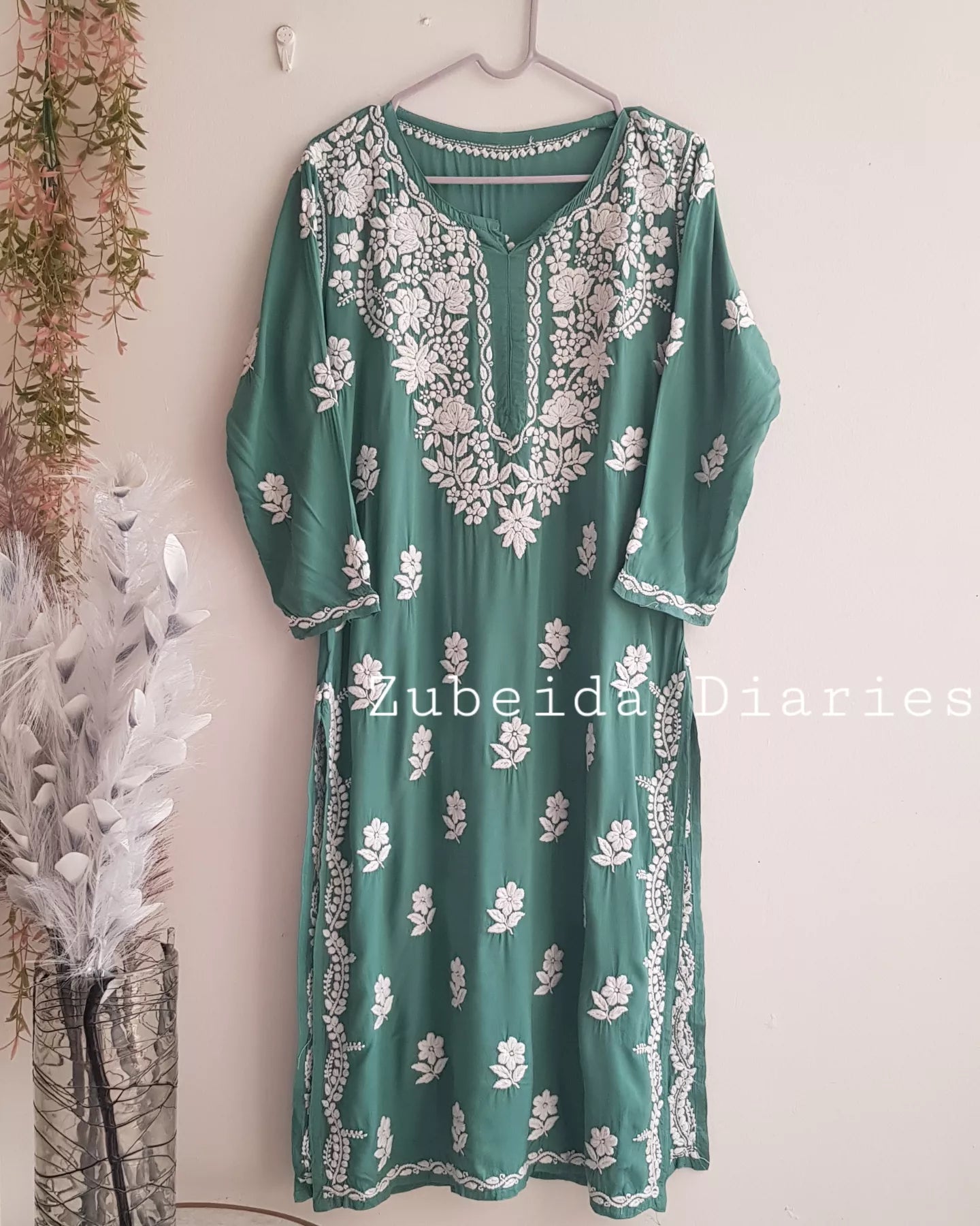 Zaha Modal Kurta - Sage Green