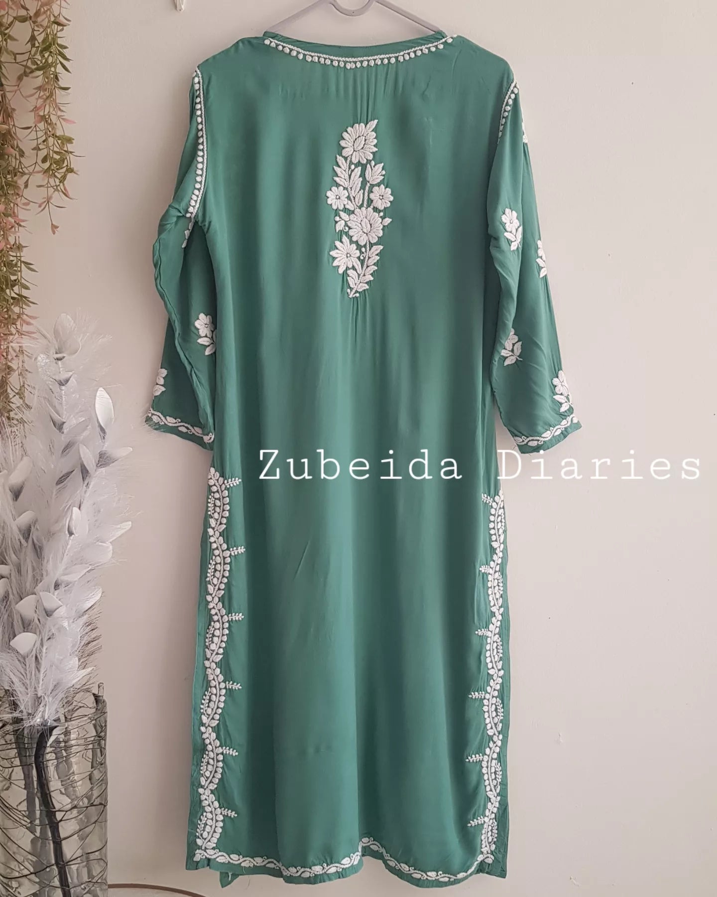 Zaha Modal Kurta - Sage Green