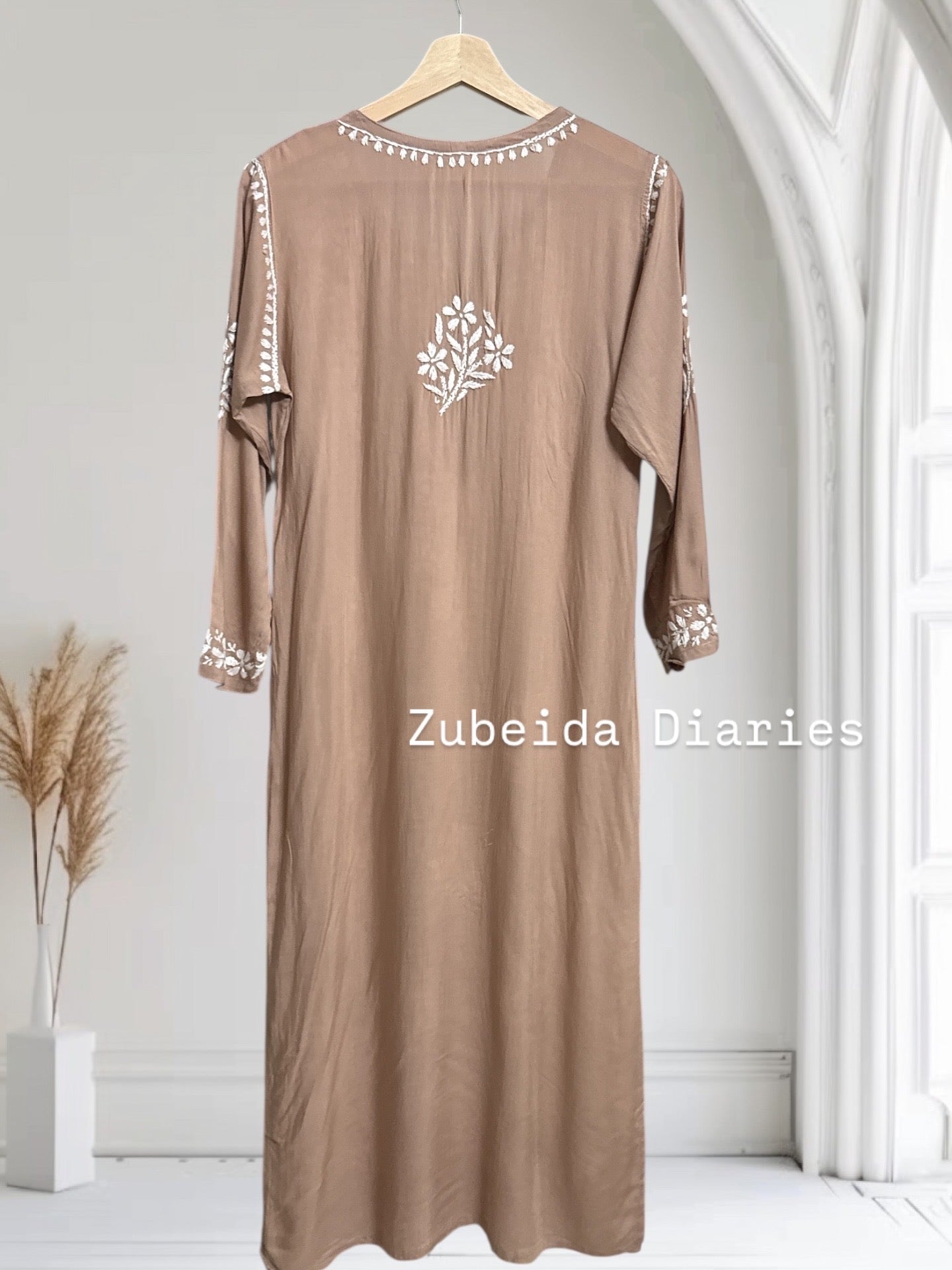 Nazakat Modal Kurta~Brown