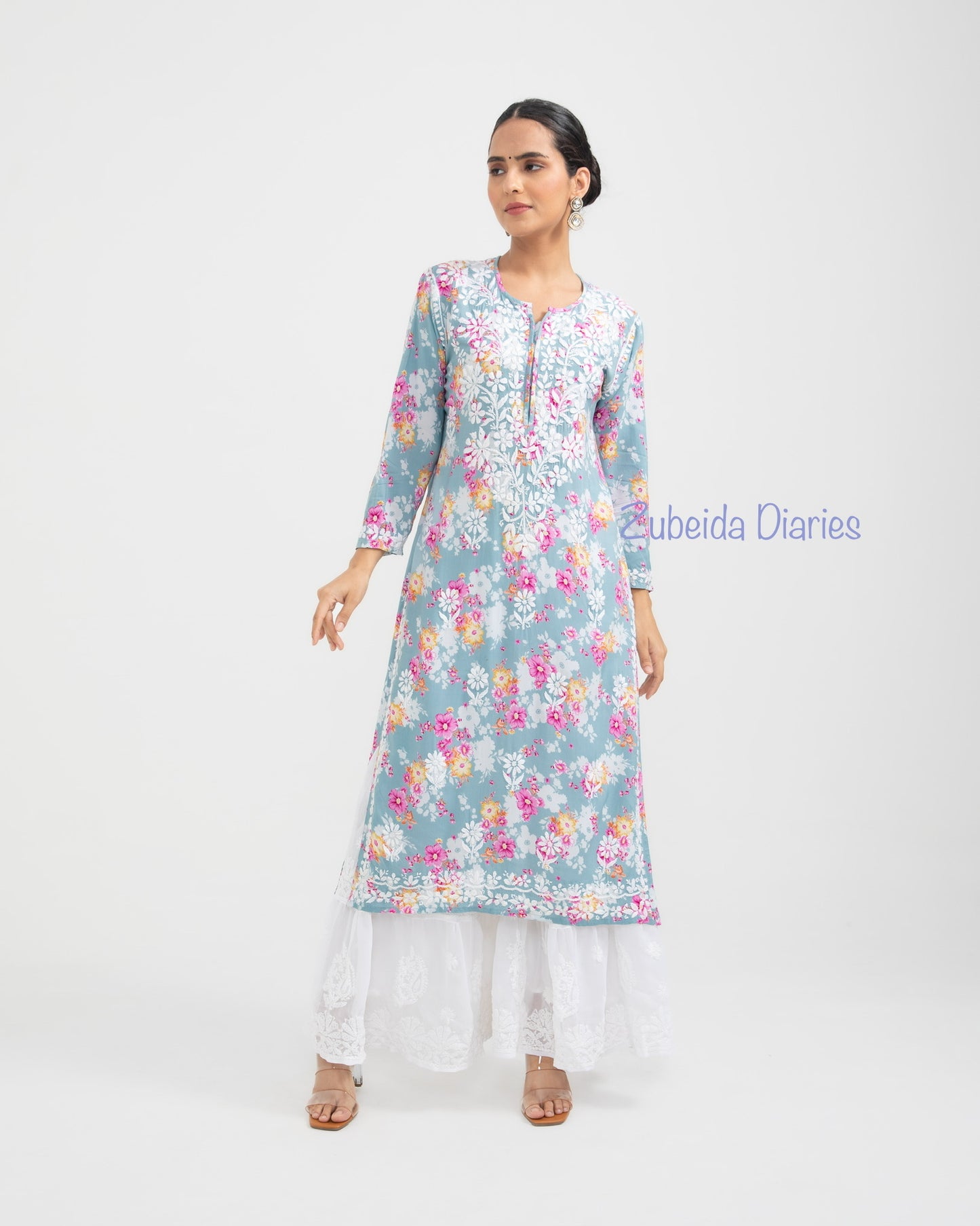 Maahru Modal Kurta