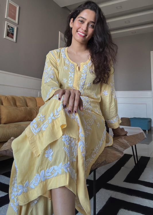 Neha Saxena in Nazneen Set