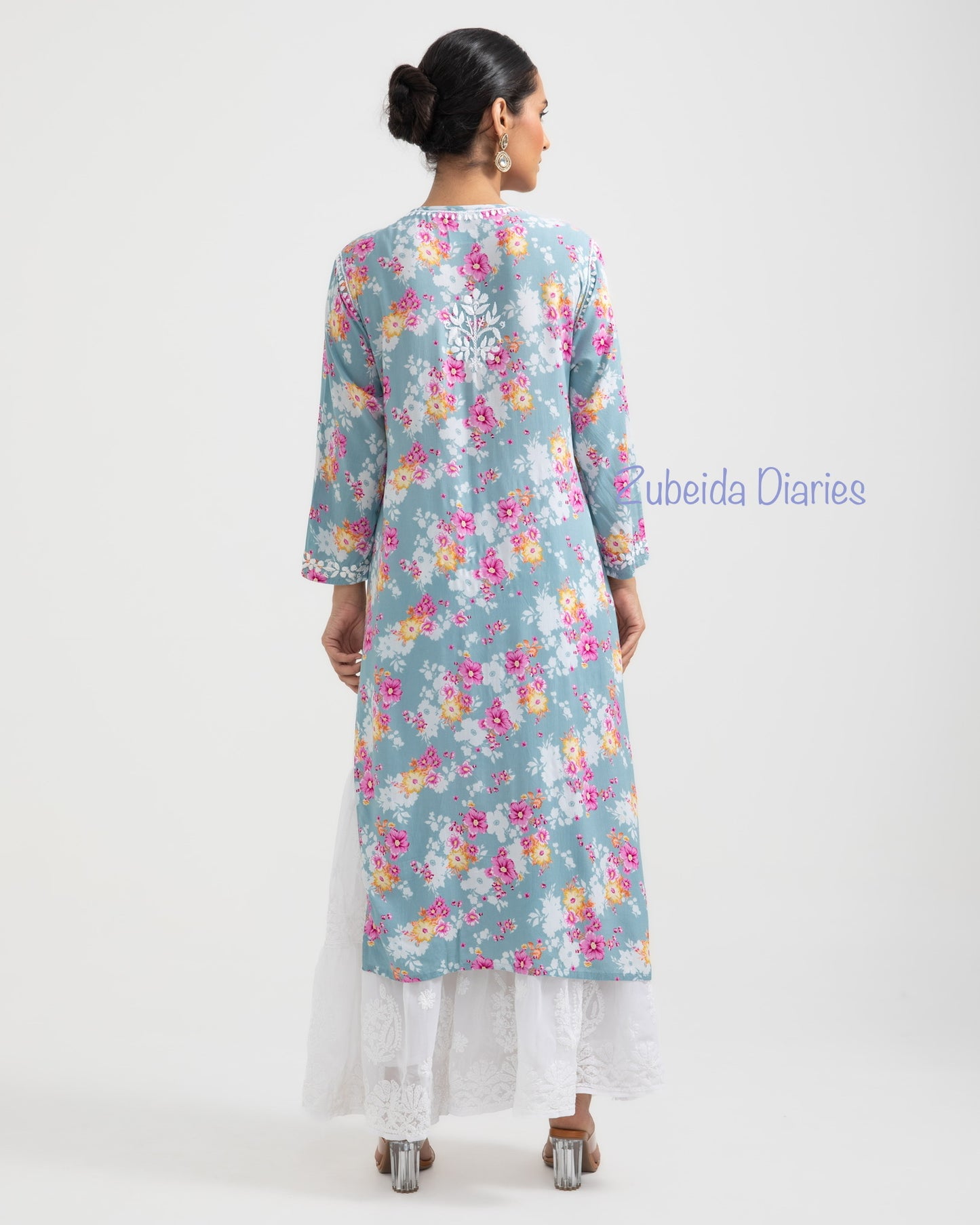 Maahru Modal Kurta