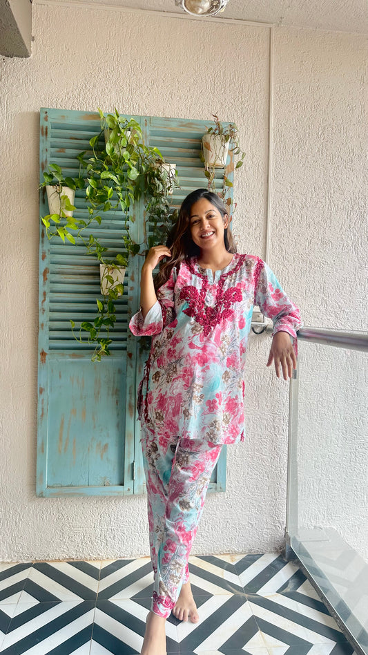 Ishita Dutta in Printed Co-ord Set ~ Dark Pink Embroidery