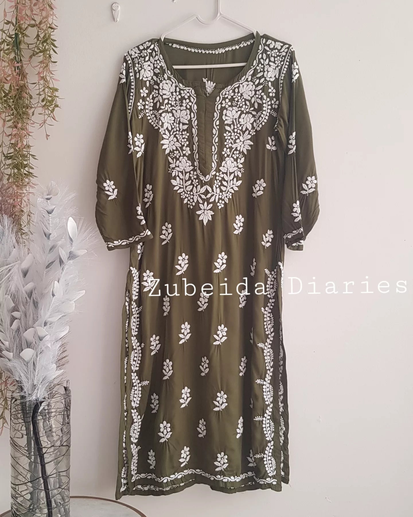 Zaha modal kurta in Olive green