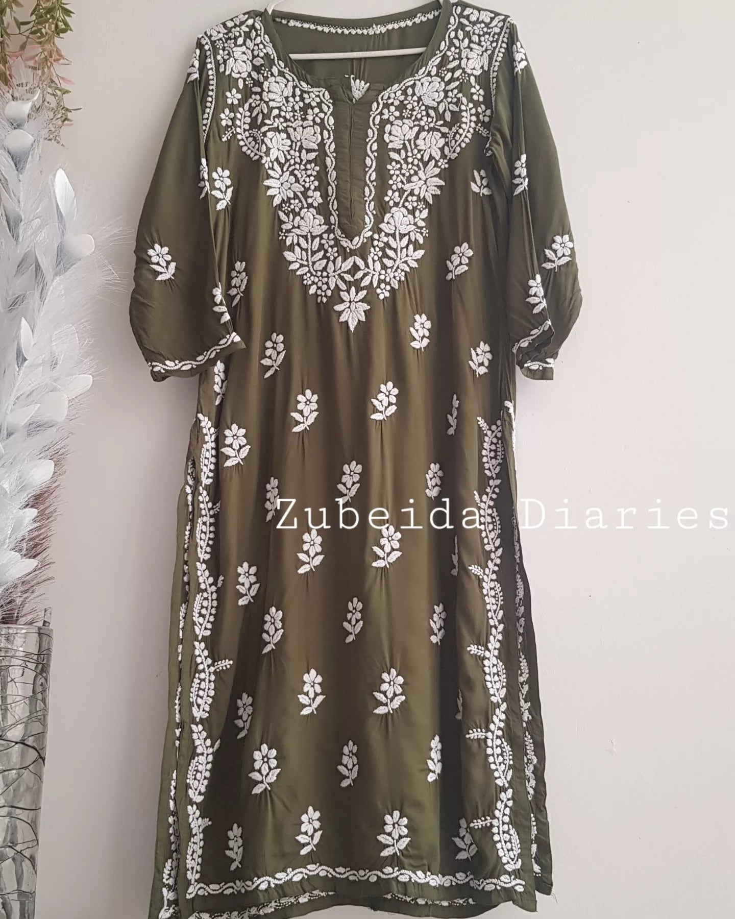 Zaha modal kurta in Olive green